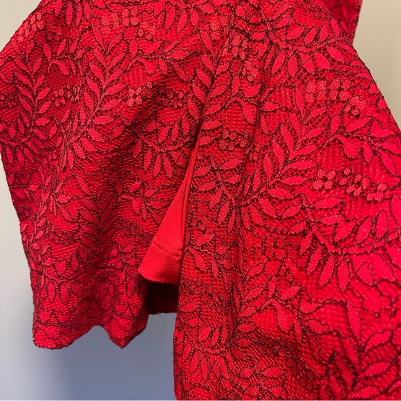 Dress the Population Zoey Lace Midi Dress - Red - Size Medium - Picture 8 of 11